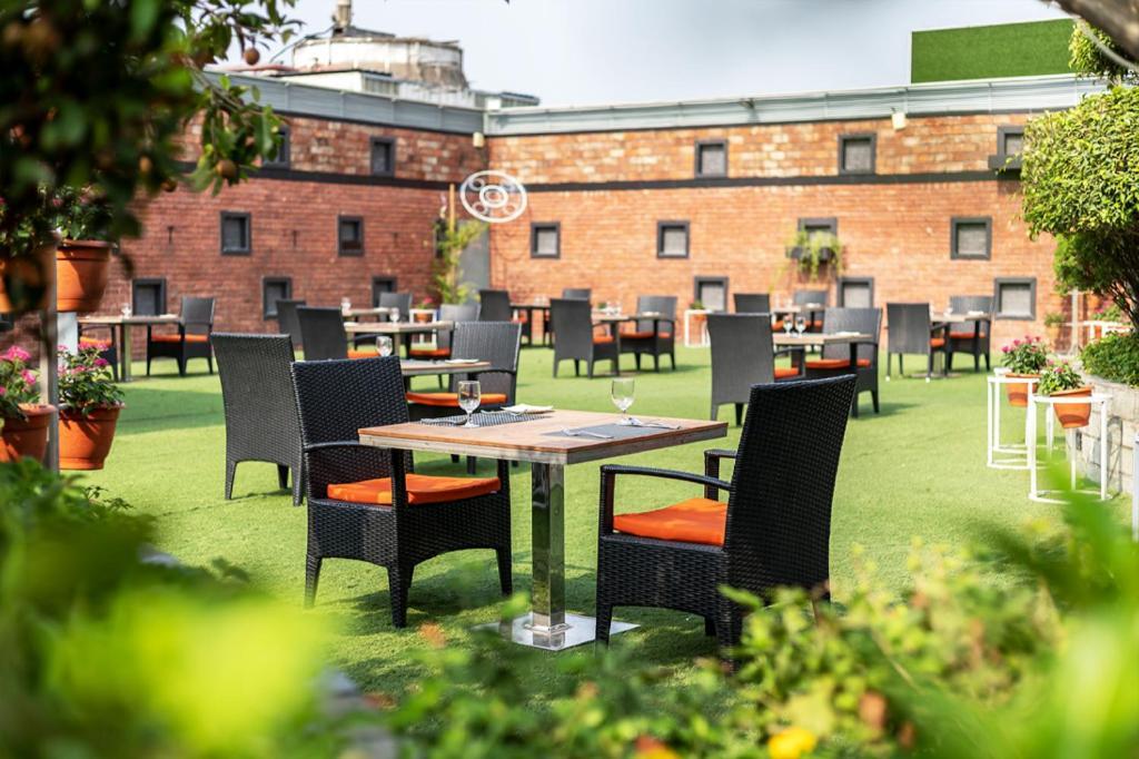 Dhaka Regency Hotel & Resort 외부 사진
